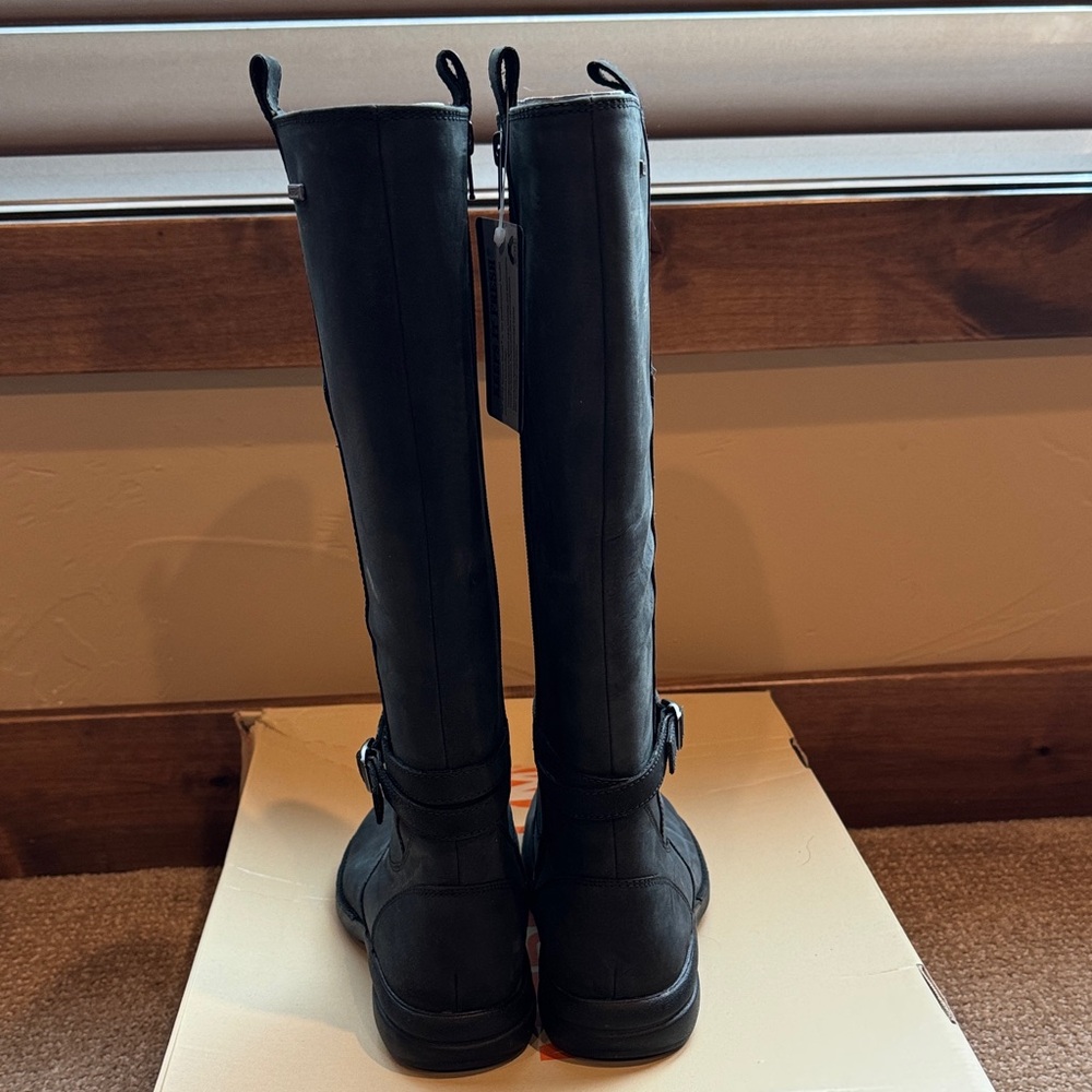 NWT Merrell Women's Black Waterproof Boots - 8 - Picture 6 of 6